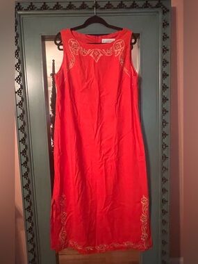 Embroidered deep coral  Sleeveless Shift Dress
Vintage maxi